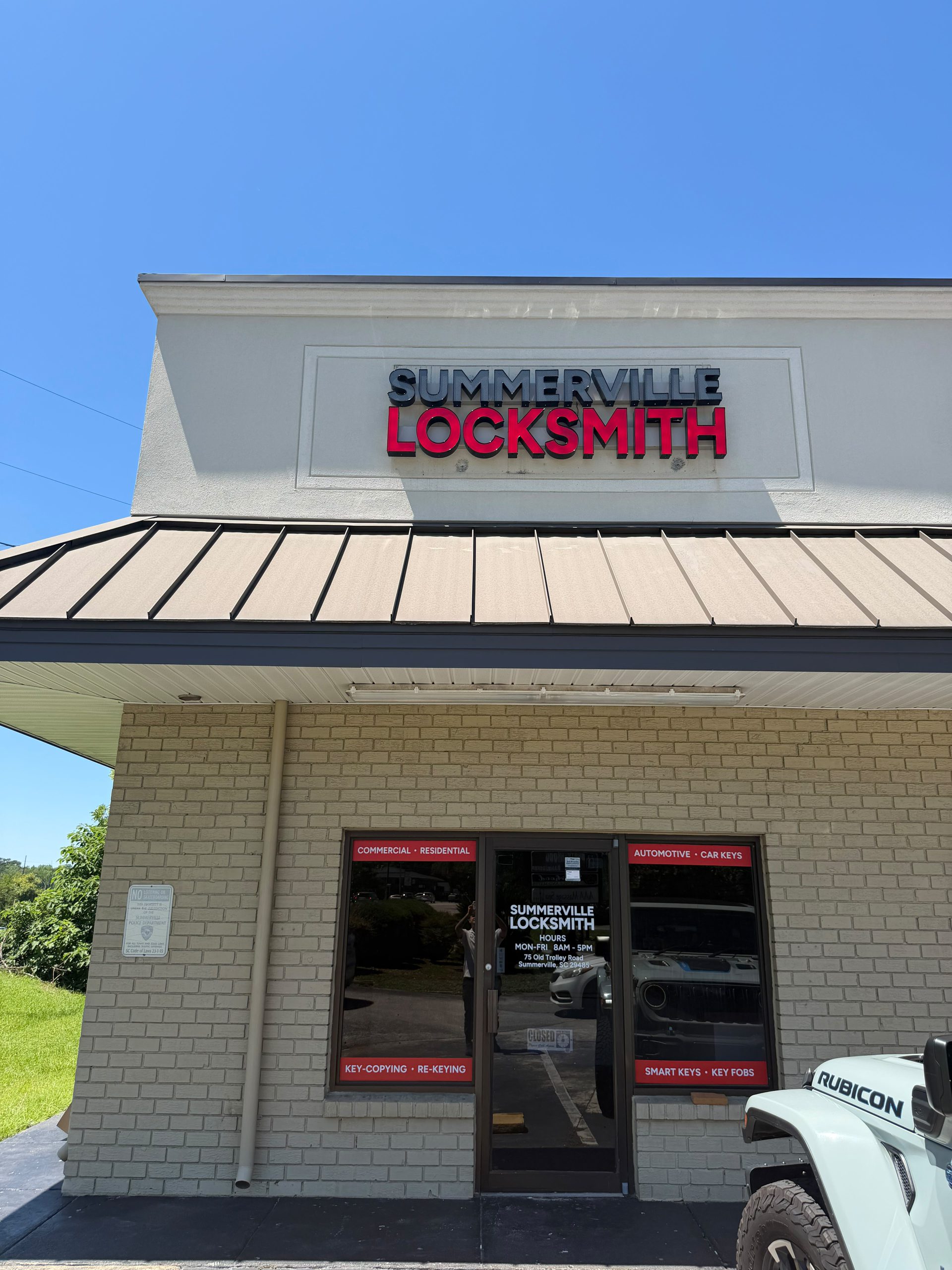 Summerville Locksmith Old Trolley Road location storefront at 75 Old Trolley Rd Unit 1, Summerville SC 29485